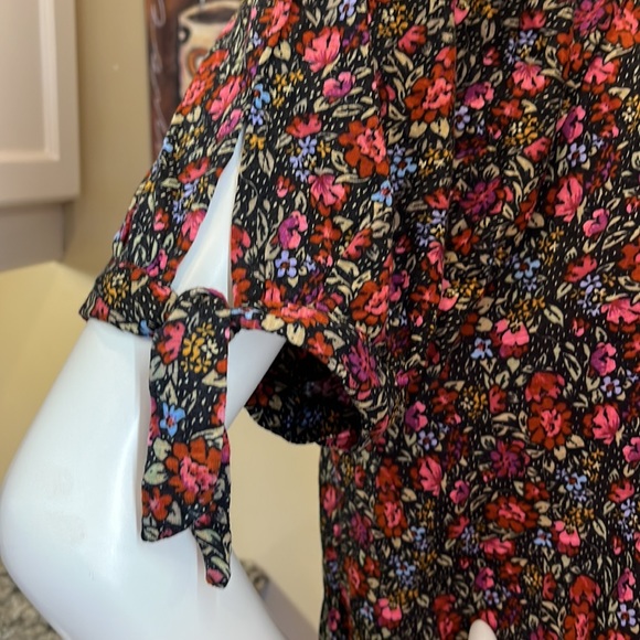 Brand new with tag Style and Co Size large - Picture 4 of 6